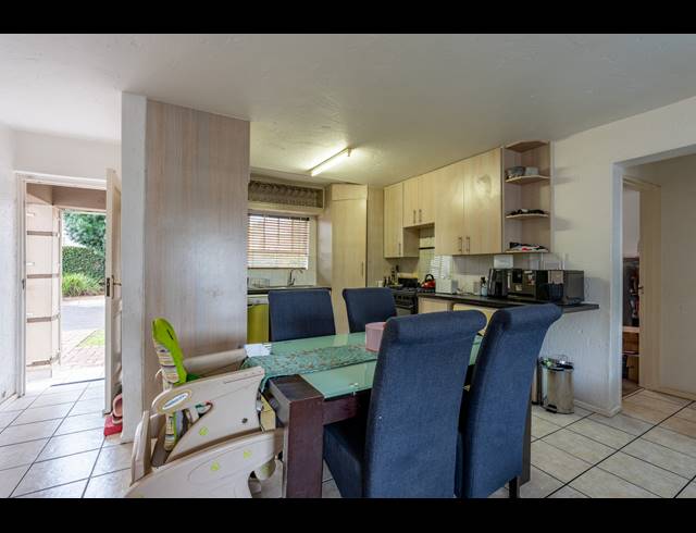 4 BEDROOM CLUSTER FOR SALE IN BROADACRES